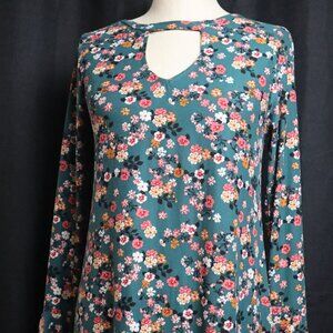 Eye Candy Juniors Large Hunter Green Floral V Neck Bell Sleeve Dress Cottagecore
